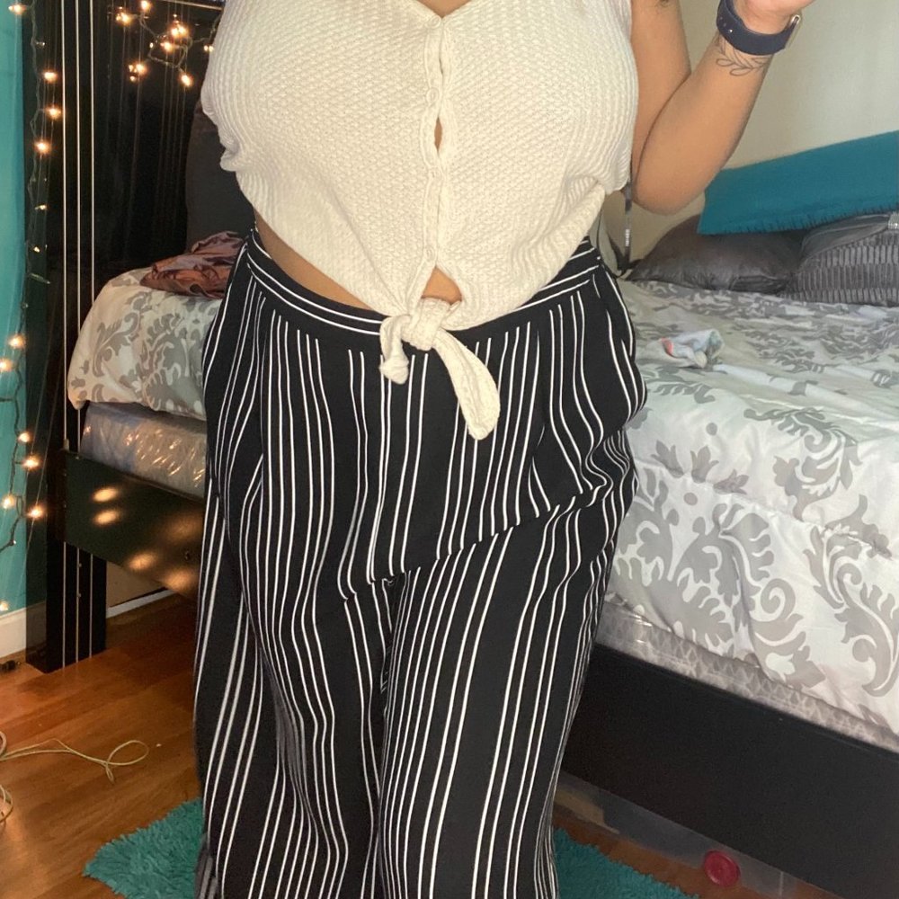 Black and White Stripe Polazzo Pants
